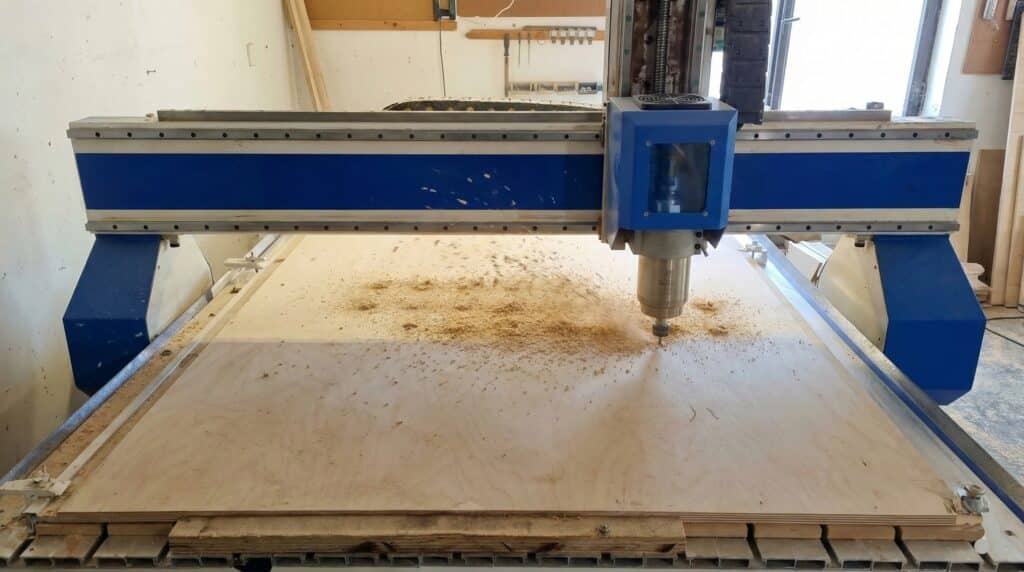 frézování překližky